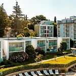 Boutique Hotel 4*