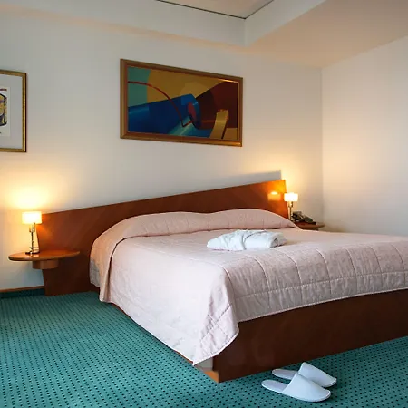 Boutique Hotel 4*