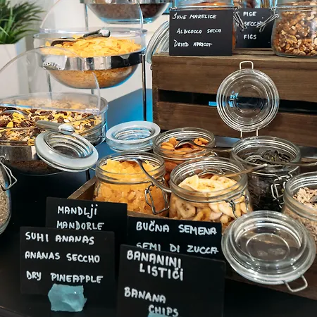 ホテル Boutique ポルトローシュ